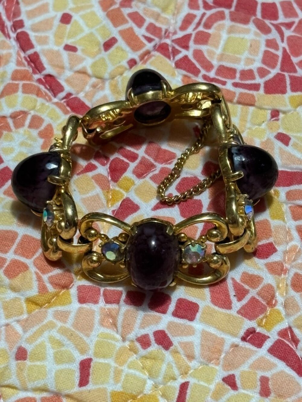 Vintage Gold Tone Purple Amethyst Cabochon Rhinestone Link Bracelet